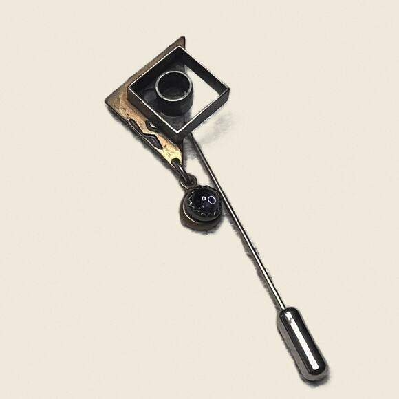 Modernist Sterling Silver Amethyst Stick Pin • 1980s–1990s Studio Jewelry - Picture 1 of 6